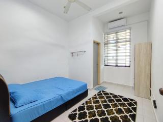 Indah Damai Homestay - Kepala Batas - 7