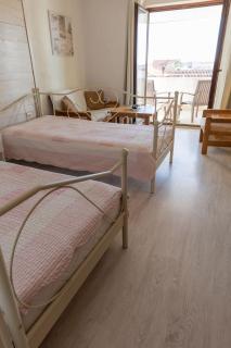 Apartmani Trlaja - Vodice - 0