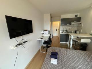Exclusive Private Apartment by Warilco - Pleyel 25 m2 - À 1 minute de la station métro Carrefour Pleyel - Saint-Denis - 4