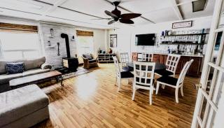 Lakehouse chalet on Sky Lake Ontario 5 bedrooms - Red Bay - 5