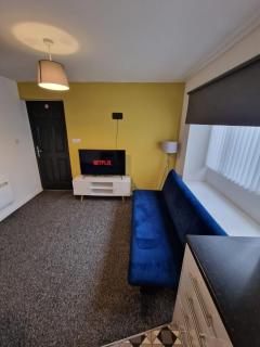 1 bedroom Windy Nook -Great monthly offers - 8