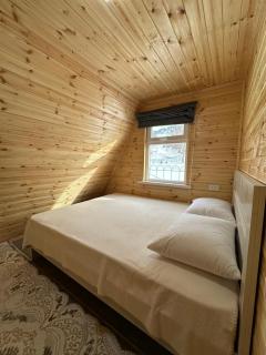 Dolinka Lodge - Dzhergalan - 6
