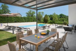VILLA del SOL with large garden perfect for families - Labin - 8