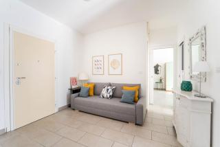 Maison Lumiere, Design Apt 5 min from Tiburtina Station - Rome - 4