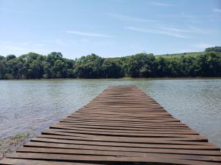 Casa rústica às margens do lago - - 6