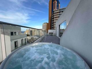 Paceville Sea view Penthouse with Jacuzzi! - San Julián - 0