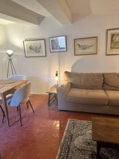 Appartement centre village - Roussillon - 4
