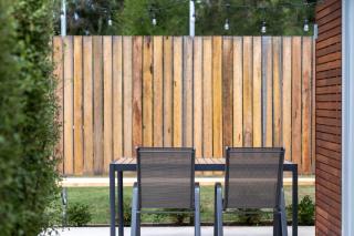 Robinia Guest House - Warmth & Minimalism - Orange - 7
