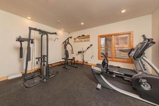 Teton Serenity by KABINO Community Hot Tub Fitness Center Near Grand Targhee Resort Electric Grill Sleeper Sofa - Driggs - 5