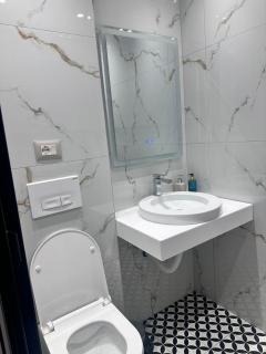 Modern Central Apartments - Tirana - 5