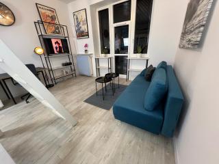 Łazienki Krolewskie Studio z Antresolą i widokiem - Varsavia - 4