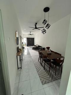Zh homestay teluk batik - Lumut - 1