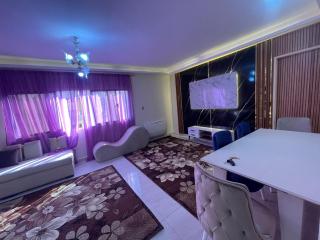 Adam McDonald's Abbas Al Aqqad Hotel - Il Cairo - 4