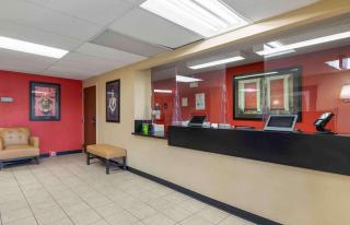 Studio 6 Corporate Extended Stay Rochester Henrietta NY - 4