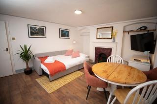 Base78, Your Place in BristoI, Close to Station, Harbourside & City - Bristol - 6