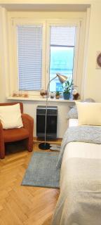 Warm room in the beautiful Smíchov - Prague - Prague - 4
