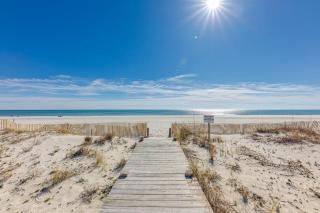 Comfy Condo ~ Steps away from the beach! - Gulf Shores - 6