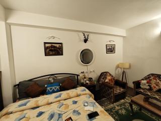 Rap's Den - 0
