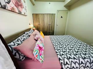 The Elevated Abode - ComfyCosy 1-br at The Loop - Cagayán de Oro - 4