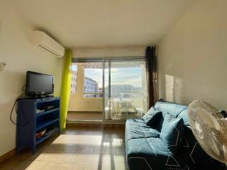 2 pièces cabine proche des plages, parking, clim - FR-1-338-487 - Sète - 0