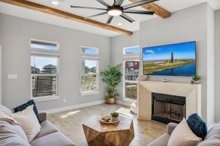 Sandy Feet Retreat home - 3