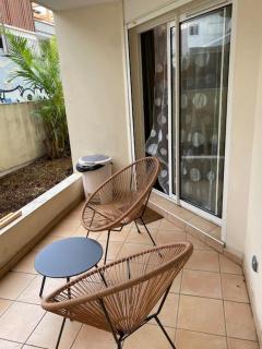 F2 St Denis Jardin d'état - Saint-Denis - 9