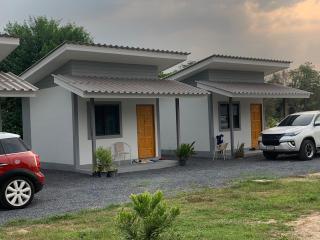 KHUN CHUAT'S HOUSE - Ban Nong Ben - 0