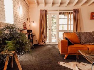 Luxury Mountain Valley Villa in Mt Evelyn - Mount Evelyn - 3