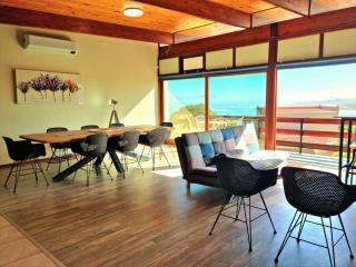The Loft, 2 bedroom, sleeps 4, Central, Big Views! - Cidade Do Cabo - 7
