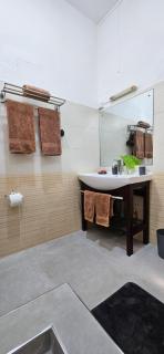 Ground Floor Apartment near Pereybere Beach - Pereybere - 2