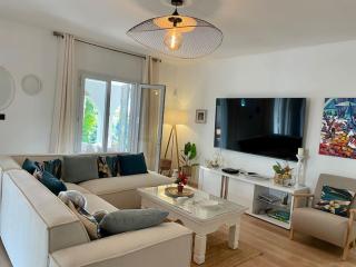 Luxueuse Villa - Jardin - Piscine - Jacuzzi - 3min du lagon - La Saline-Les-Bains - 7