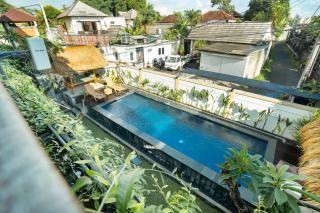 Sleepwell Seminyak - 8