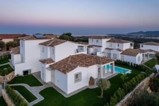 Bellevue by Klodge - 1