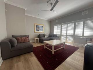 Entire Home with Panoramic Mountain and Sea views - Plettenbergbaai - 6