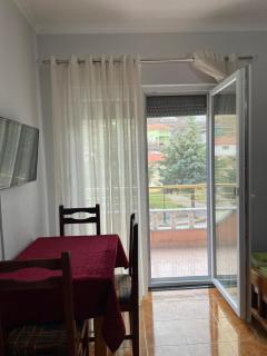 Eiffel's Guest House - Pogradec - 1