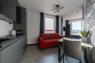 Nowe Apartamenty Warszawa Wiktoryn TV Smart WI-FI - Warsaw - 0