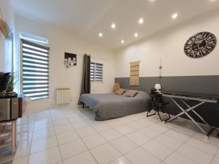 Le Colonel, Studio au Cœur du village en rez-de-chaussée d'une ancienne maison - Marseillan - 7