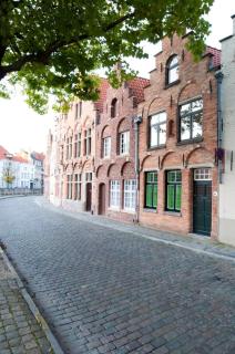 Brugse charme huis met tuin aan het water 8p - Brugge - 0