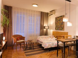 Urban Luxury Studio - Free Parking - Skopje - 9