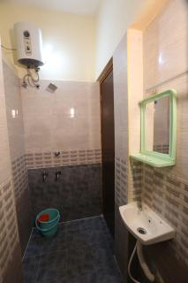 ABOORVA GRAND INN _ HOMESTAY_ ROOMS _RESORT _HOTEL IN KUMBAKONAM - Kumbakonam - 2