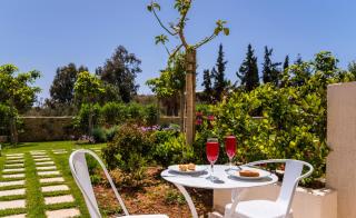 Mear Holiday Homes - Cretan Summer Getaways - 0