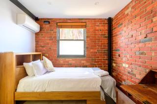 Soho, Warehouse Style - 8