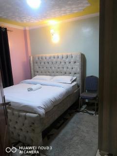 New Makeys - Nairobi - 1