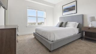 Landing Modern Apartment with Amazing Amenities (ID1180X314) - 2