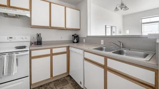 Landing Modern Apartment with Amazing Amenities (ID6605) - 1