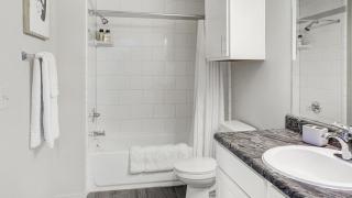 Landing Modern Apartment with Amazing Amenities (ID2726X85) - 1