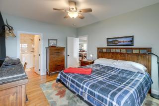 Yankton Vacation Home with Hot Tub and River Views - Yankton - 1