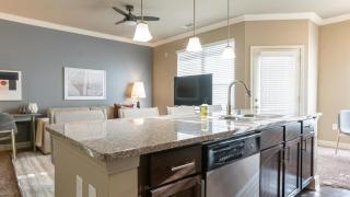 Landing Modern Apartment with Amazing Amenities (ID6899X16) - 5