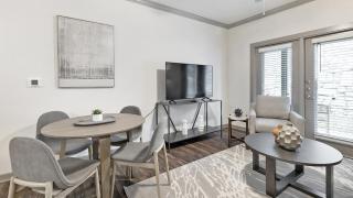 Landing Modern Apartment with Amazing Amenities (ID7570X36) - 5