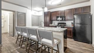 Landing Modern Apartment with Amazing Amenities (ID7570X36) - 1